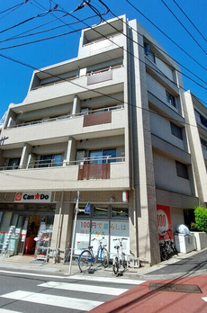 クレストパーク豪徳寺 