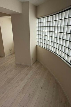 ローカス四面道 