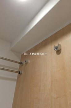 ＭＯＤＩＥＲ　ＢＵＮＫＹＯ　ＫＯＩＳＨＩＫＡＷＡ 