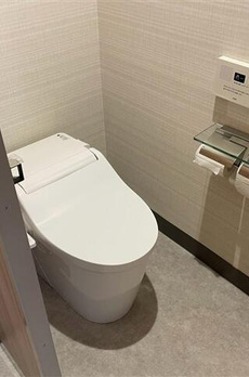 港区南青山三丁目 