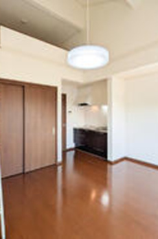 グランヴィスタ四ツ谷 
