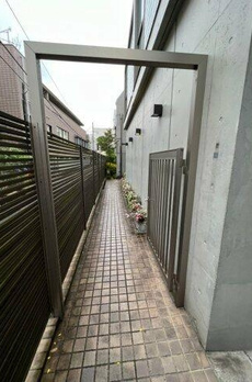 ル・シェルブルー 