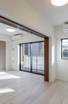 アジールコート都立大学 