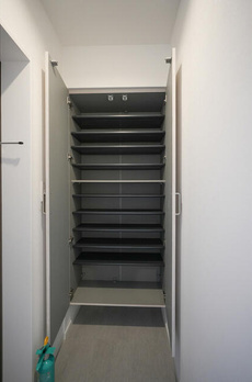 ＯＮＥ　ＲＯＯＦ　ＦＬＡＴ　ＴＯＧＯＳＨＩ 