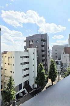 Ｒｅｖｅ　Ｃｉｔｙ　Ｓｅｎｄａｇａｙａ 