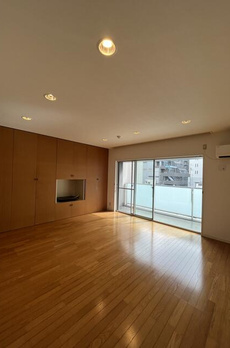 Ｅｌｉｔｅ　Ｒｅｓｉｄｅｎｃｅ　Ｍｉｙａｍａｓｕｚａｋａ 