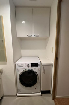 Ｅｌｉｔｅ　Ｒｅｓｉｄｅｎｃｅ　Ｍｉｙａｍａｓｕｚａｋａ 