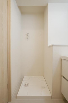 ＲＹＯＧＯＫＵ　ＳＴＡＴＩＯＮ　ＲＥＳＩＤＥＮＣＥ 