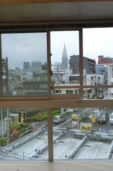 ＺＯＯＭ神宮前 