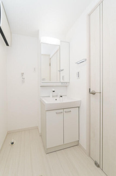 ＡＩＦＬＡＴ　ＭＥＪＩＲＯ 