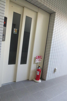 ブランドール都立大 