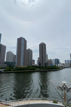 秀和新川レジデンス 