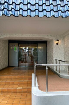 秀和新川レジデンス 