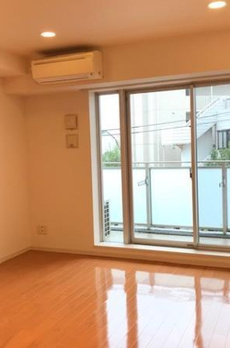 Ｂｒｉｌｌｉａ　ｉｓｔ　三軒茶屋　ブラッサムテラス 