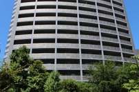 ミレニアムガーデンコート