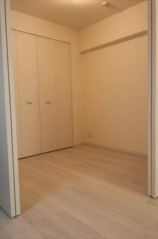 ＡＲＩＳＡ　ＣＯＵＲＴ（アリーサコート） 