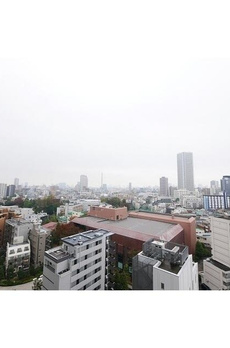 コンフォリア新宿イーストサイドタワー 