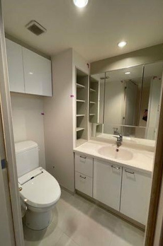 カスタリア新宿御苑 