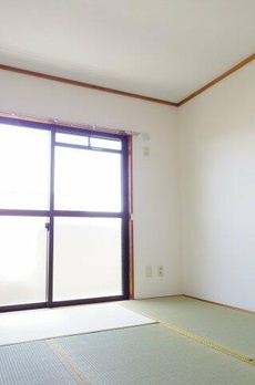 ベルウッド弐番館 