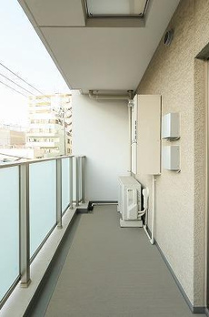 ｎｉｄｏ　ＭＩＮＯＷＡ 