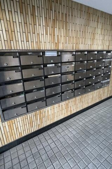 ドミール四ツ木 
