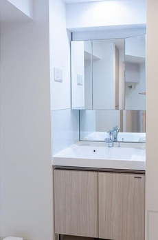 コンフォリア・リヴ西葛西 