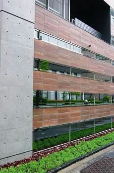 コンフォリア新川 