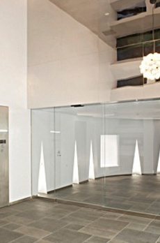 コンフォリア新川 