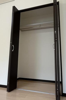 ツインハウス富紀 