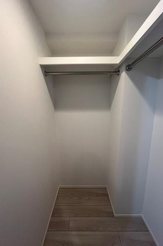 クロスレジデンス神田神保町 