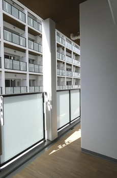 ＬＩＢＲ　ＧＲＡＮＴ　西新宿ＥＡＳＴ 