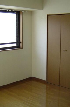 ラクラス田原町 