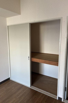 コートウィスタリア 