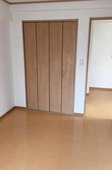 カールトンコート 