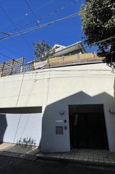 世田谷区瀬田１丁目戸建 