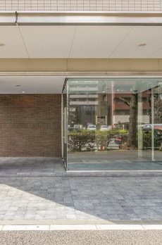 フトゥールス南麻布 