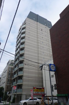 PARK HABIO新橋 