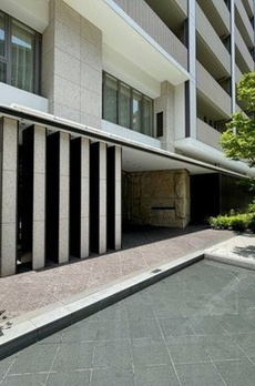 Brillia THE TOWER TOKYO YAESU AVENUE 