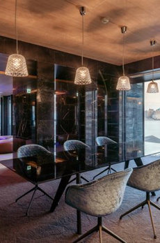 ローレルタワールネ浜松町 