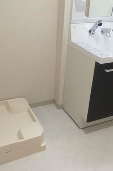 b'CASA HigashiGinza 