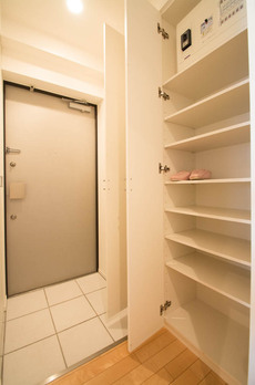 レジデンス白金コローレ 