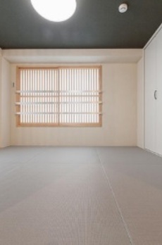 Rebirth日本橋久松町 