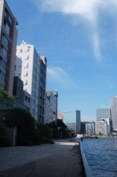 ハインズ湊 