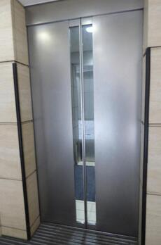 ロイヤルクリスタル銀座 