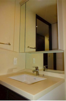 メイクスデザイン南青山 