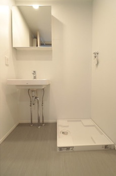 TAKANAWA　CUBE　East 