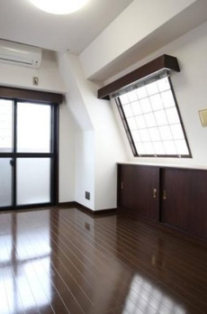 アヴァンティーク銀座東 