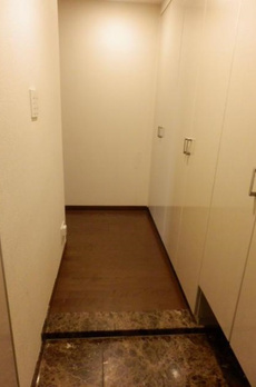 ファミールグラン銀座4丁目 
