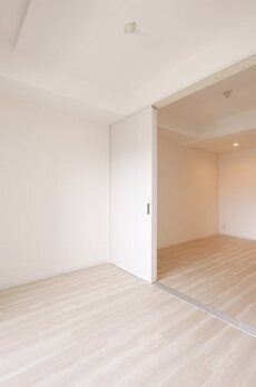 レジディア上野池之端 