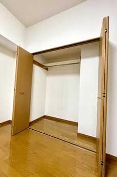 ラクラス田原町 